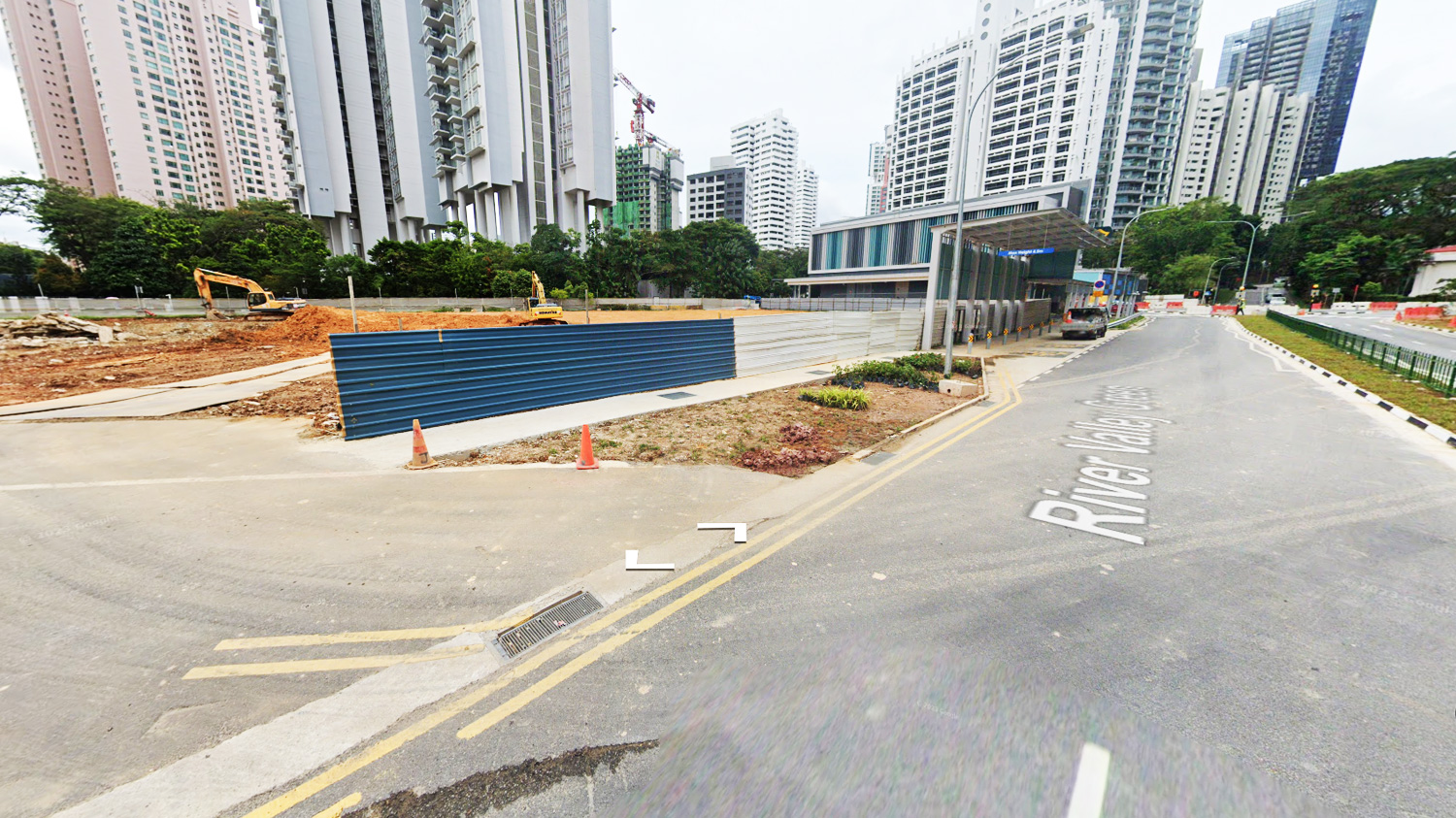 River Valley Green Residences: Elevated view of the houses along River Valley Green from Haig Road